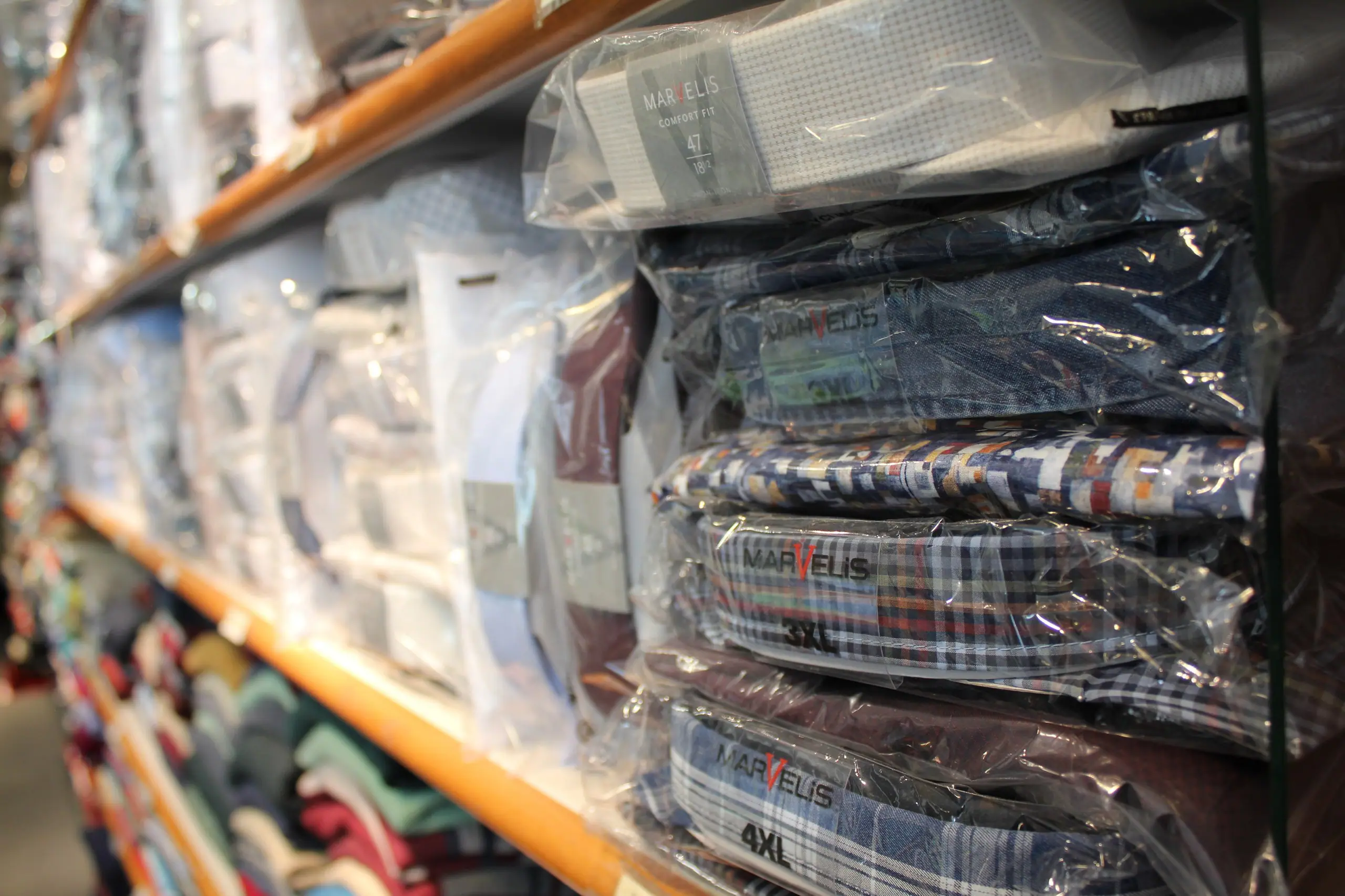 Herren im Modenhaus Reupert